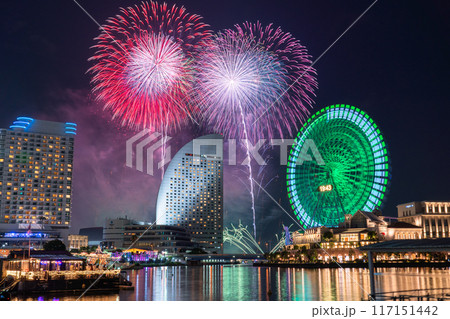《神奈川県》横浜夜景の花火大会・みなとみらいスマートフェスティバル 117151442