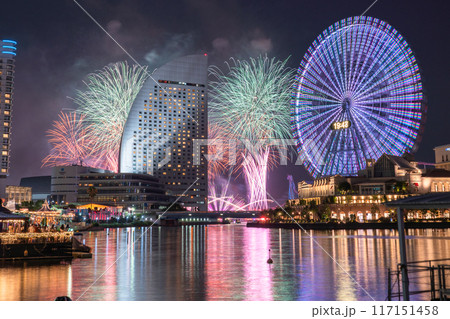 《神奈川県》横浜夜景の花火大会・みなとみらいスマートフェスティバル 117151458