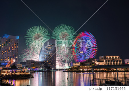《神奈川県》横浜夜景の花火大会・みなとみらいスマートフェスティバル 117151463