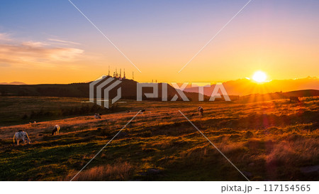 美ヶ原・夕景 117154565