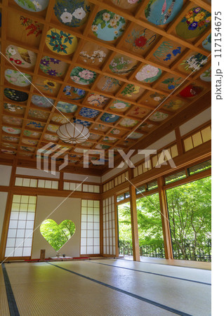 京都 正寿院 ハートの猪目窓 京都 正寿院 ハートの猪目窓 117154675