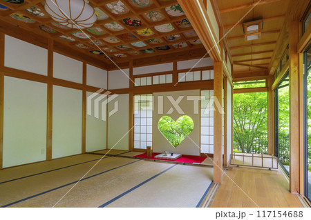 京都 正寿院 ハートの猪目窓 京都 正寿院 ハートの猪目窓 117154688