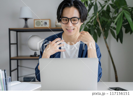 オンライン学習　男性 117156151