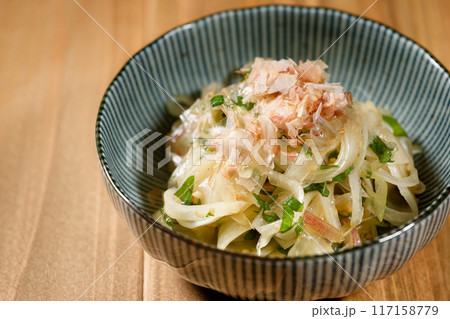 酢玉ねぎ 117158779