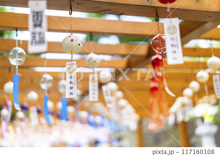 夏の竹駒神社　参道の風鈴　夏詣　宮城県岩沼市 117160108