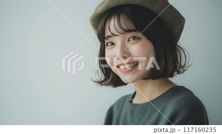 ベレー帽を被った女の子 ベレー帽を被った女の子 117160235