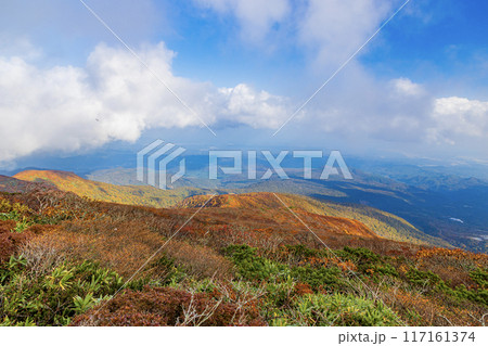 栗駒山　秋の絶景風景 117161374