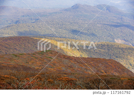 東北地方 秋の栗駒山 東北地方 秋の栗駒山 117161792