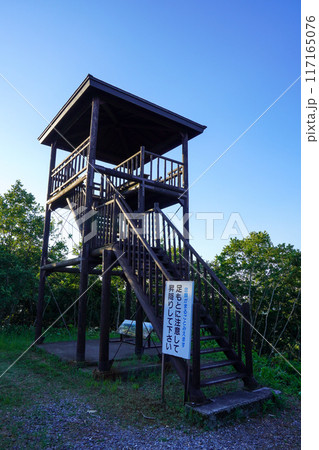 早朝の幕別町忠類の丸山展望台 早朝の幕別町忠類の丸山展望台 117165076