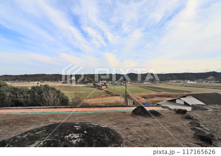福岡県築上町旧蔵内邸西山麓にある銅像からの展望 福岡県築上町旧蔵内邸西山麓にある銅像からの展望 117165626