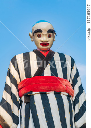 首が伸びるからくり人形、大四日市まつりの大入道〈三重県四日市市〉 117165947