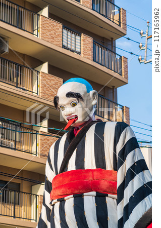 首が伸びるからくり人形、大四日市まつりの大入道〈三重県四日市市〉 117165962