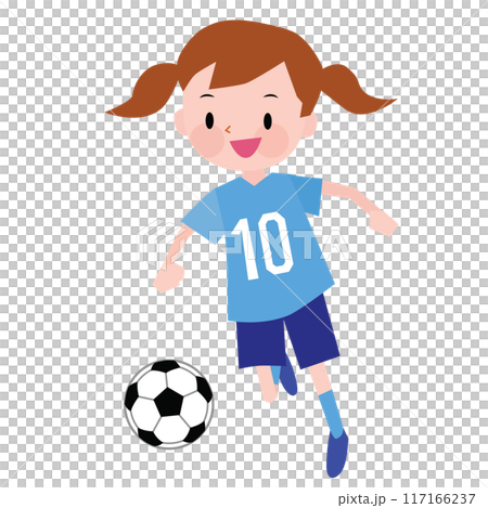 水色のユニフォームを着てサッカーボールを蹴る女の子 117166237