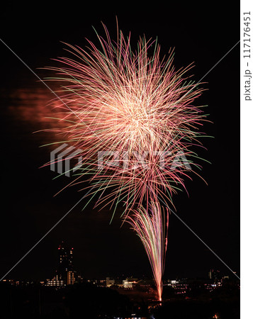 関東人気・戸田橋いたばし花火大会スターマイン 117176451