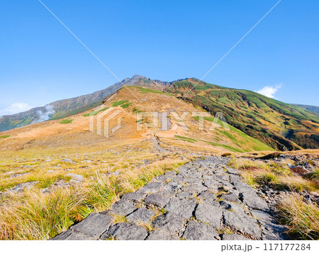 秋の鳥海山登山:扇子森~御田ヶ原 秋の鳥海山登山:扇子森~御田ヶ原 117177284