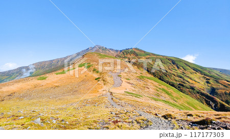 秋の鳥海山登山:扇子森~御田ヶ原 秋の鳥海山登山:扇子森~御田ヶ原 117177303