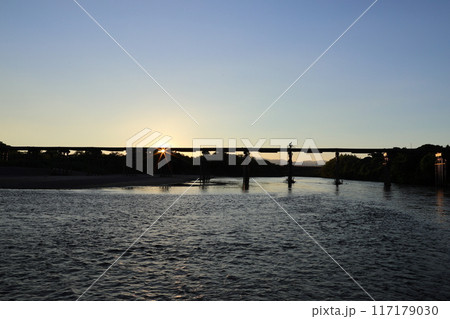 上津屋橋(通称:流れ橋・京都府八幡市)、24回流されても 上津屋橋(通称:流れ橋・京都府八幡市)、24回流されても 117179030
