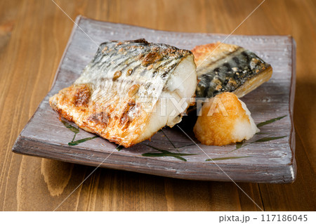 塩さば焼き 117186045