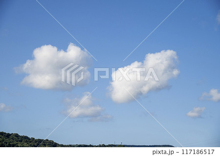 White clouds in the sky 117186517