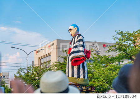 首が伸びるからくり人形、大四日市まつりの大入道〈三重県四日市市〉 117189334