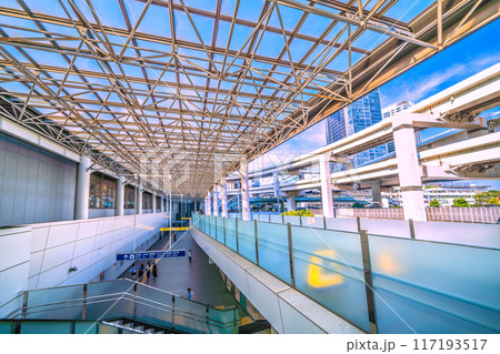 日本の横浜都市景観 新風景・横浜駅きた東口Bや横浜ベイクォーター(右奥)などを望む=8月7日 日本の横浜都市景観 新風景・横浜駅きた東口Bや横浜ベイクォーター(右奥)などを望む=8月7日 117193517