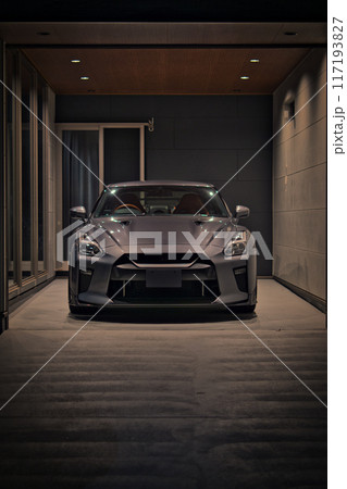 日本の誇る高級車のスポーツカー 日本の誇る高級車のスポーツカー 117193827