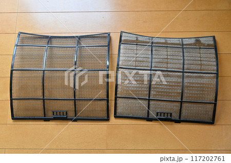エアコンフィルター清掃 (左・清掃後 右・清掃前) エアコンフィルター清掃 (左・清掃後 右・清掃前) 117202761
