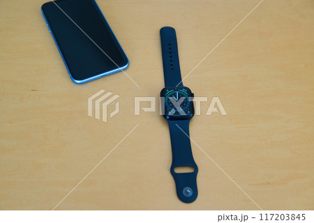 アップルウォッチ　情報端末 117203845
