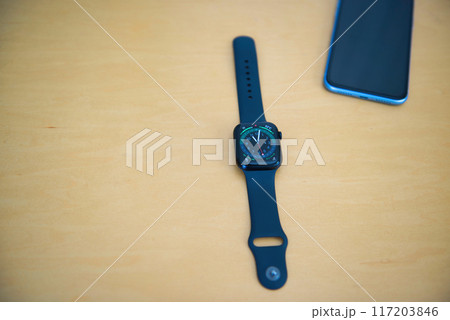 アップルウォッチ　情報端末 117203846