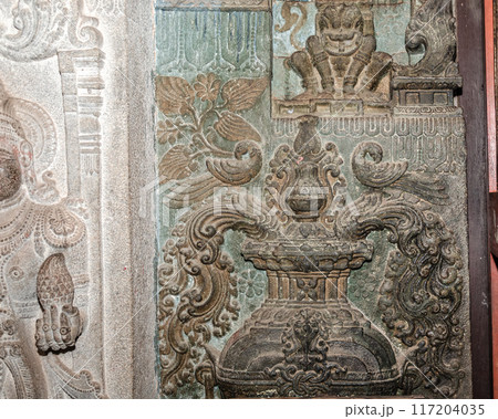 Thousand pillar jain temple 117204035