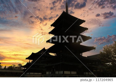 世界遺産　聖徳宗総本山法隆寺西院伽藍　五重塔 117204965