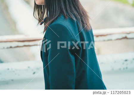 15 years old 117205023