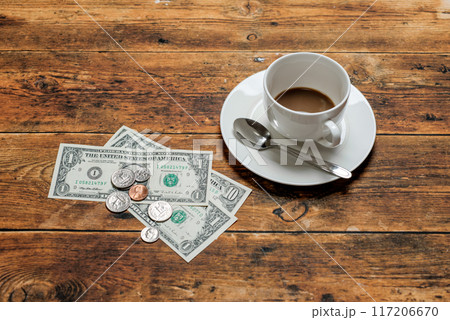 レストランでの支払いのイメージ 外国のレストランやカフェでの支払いに関するイメージ レストランでの支払いのイメージ 外国のレストランやカフェでの支払いに関するイメージ 117206670