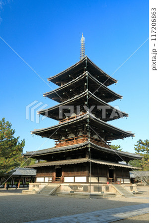 世界遺産　聖徳宗総本山法隆寺西院伽藍　五重塔 117206863
