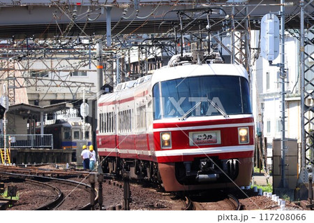 【南海】30000系「こうや」(高野線:堺東〜浅香山) 【南海】30000系「こうや」(高野線:堺東〜浅香山) 117208066