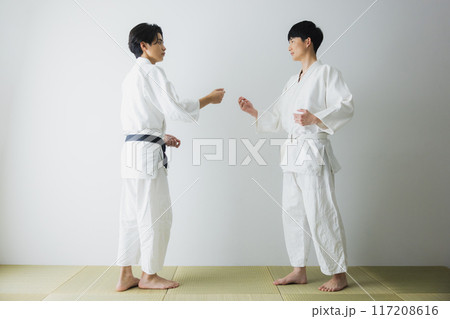 道着の男性　　 117208616