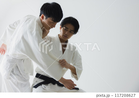 道着の男性　　 117208627