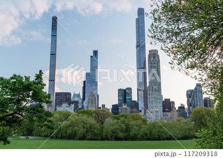 Manhattan skyscrapers and Central Park sunset 117209318