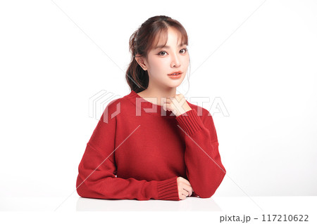 Beautiful young asian woman with clean fresh skin on white background, Face care, Facial treatment, Cosmetology, beauty and spa, Asian women portrait. 117210622