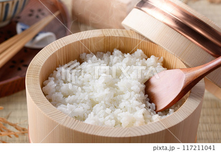 江戸おひつ ( 木製おひつ )保存するだけでお米がツヤツヤふっくららおいしい炊き立てご飯 江戸おひつ ( 木製おひつ )保存するだけでお米がツヤツヤふっくららおいしい炊き立てご飯 117211041