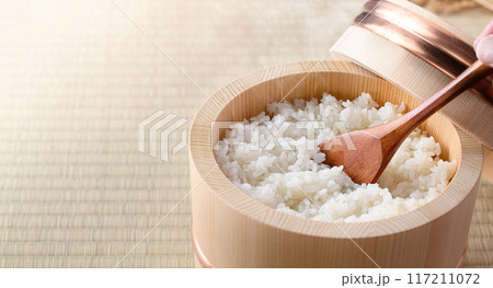 江戸おひつ （ 木製おひつ ）保存するだけでお米がツヤツヤふっくららおいしい炊き立てご飯 117211072