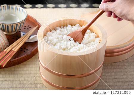 江戸おひつ （ 木製おひつ ）保存するだけでお米がツヤツヤふっくららおいしい炊き立てご飯 117211090