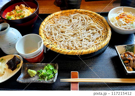 ざるそばセット 117215412