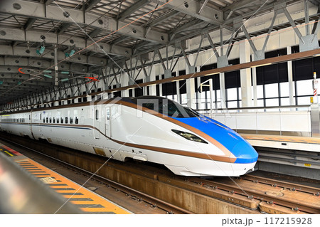 北陸新幹線 新高岡駅 北陸新幹線 新高岡駅 117215928