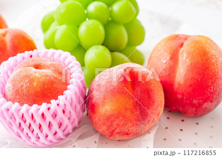 夏の長野県産フルーツ 夏の長野県産フルーツ 117216855