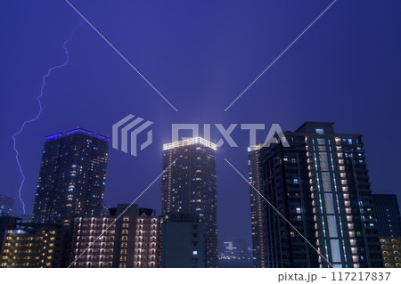 ゲリラ雷雨・東京夜景 117217837