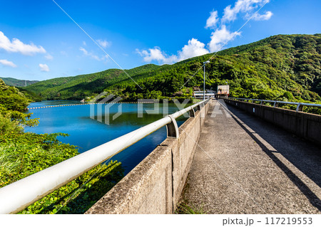 新緑の神浦ダム　【長崎市】 117219553