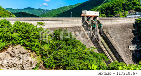 新緑の神浦ダム　パノラマ　【長崎市】 117219567