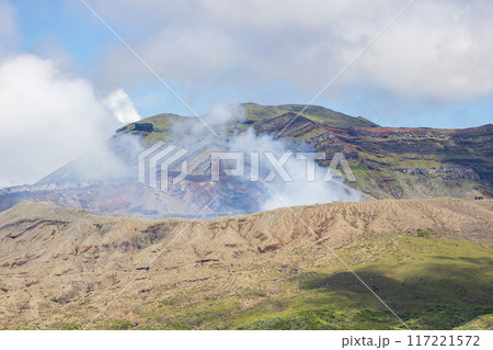 阿蘇中岳の風景 117221572