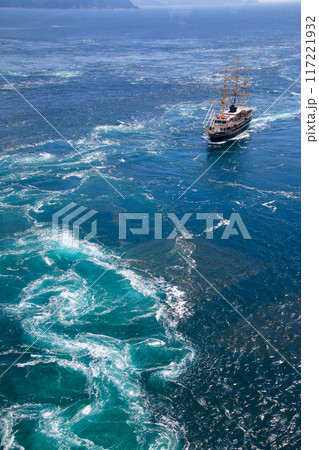 渦潮・鳴門橋遊歩道・渦の道・観光船（徳島県・鳴門市） 117221932